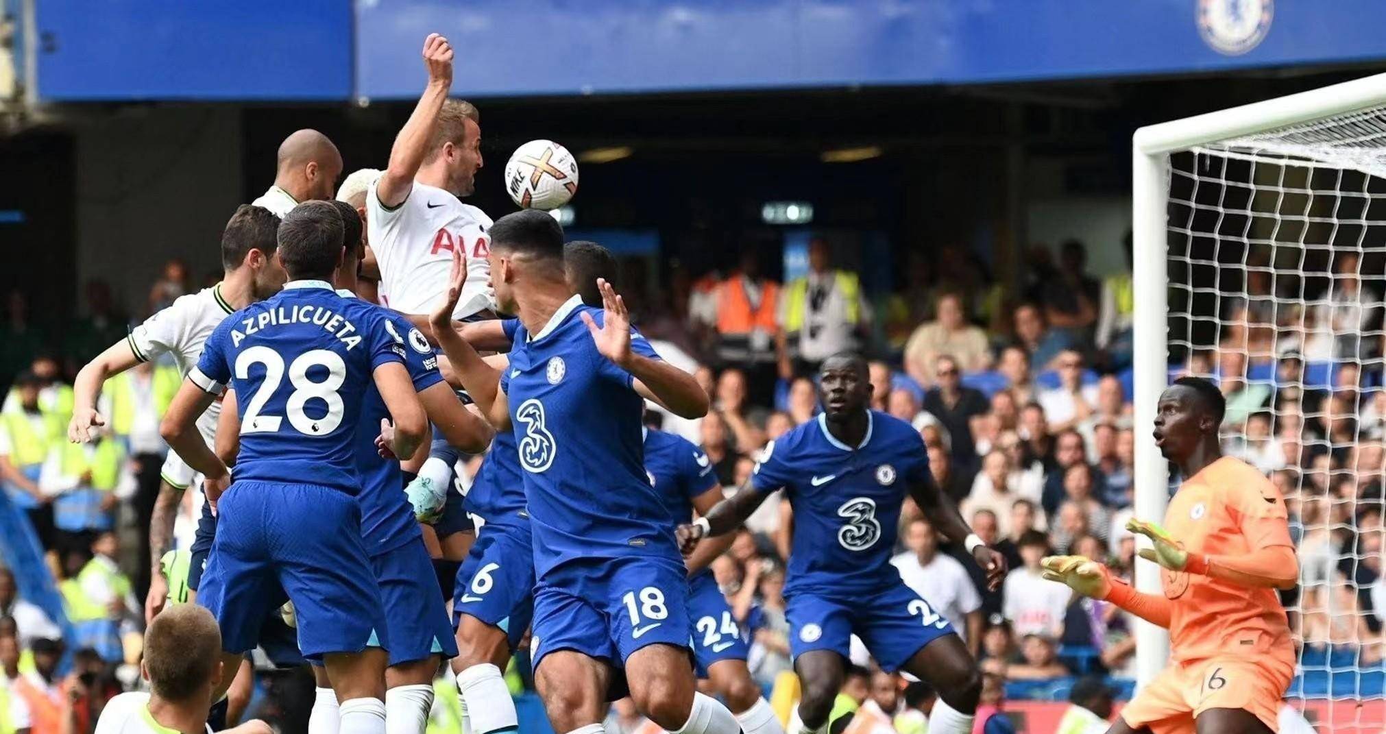 球中的强大 球中的强大