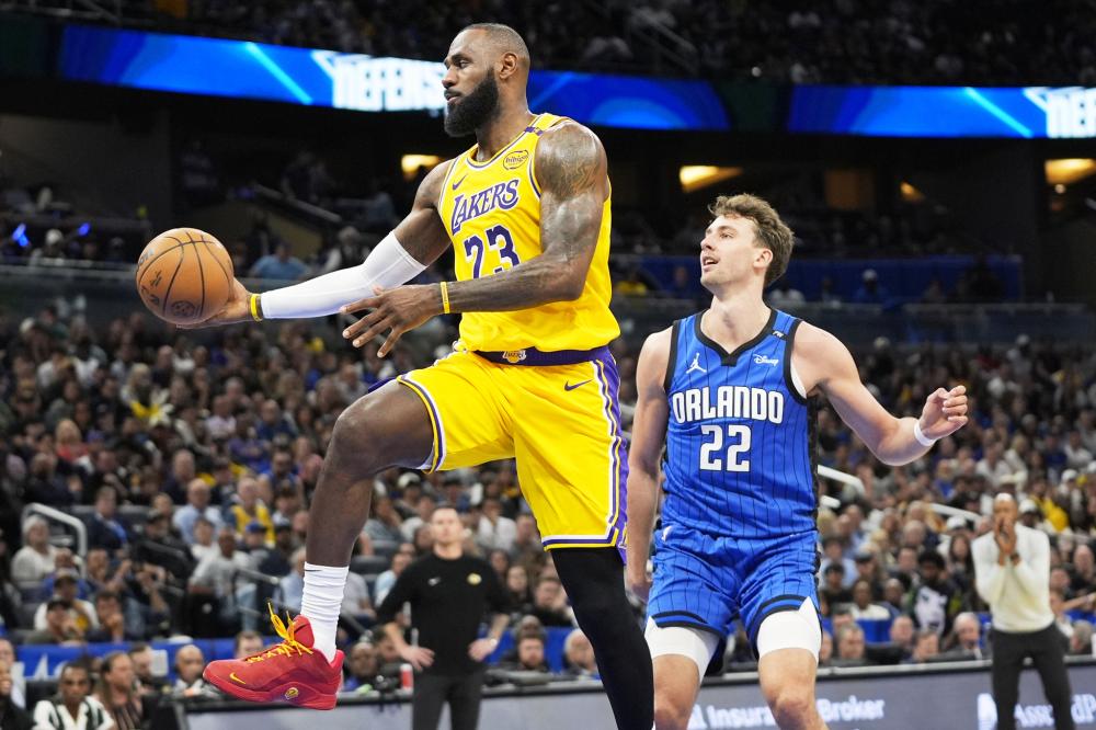 更加悬殊 更加悬殊